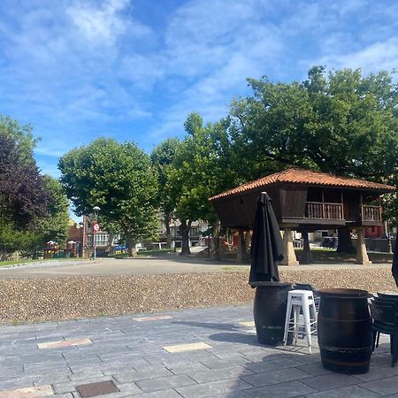 Piso Aviles Centro Parque Ferrera Eksteriør billede